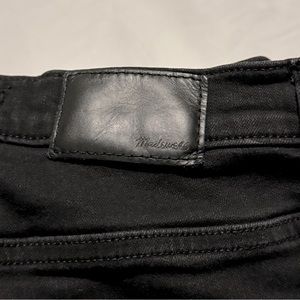 Madewell Roadtripper Jeans in Black- Size 29